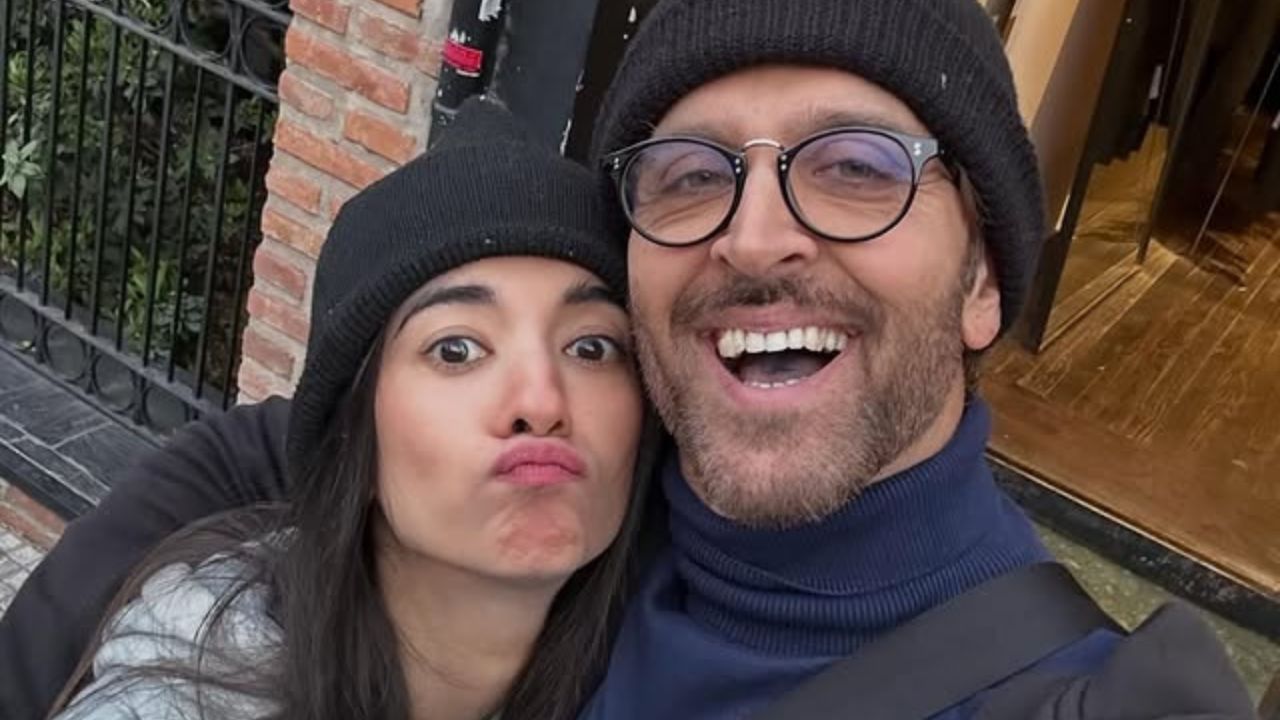 https://www.mobilemasala.com/film-gossip/Hrithik-Roshans-Romantic-Birthday-Surprise-for-Saba-Azad-Unseen-Vacation-Snaps-and-a-Soul-Stirring-Poem-i415347