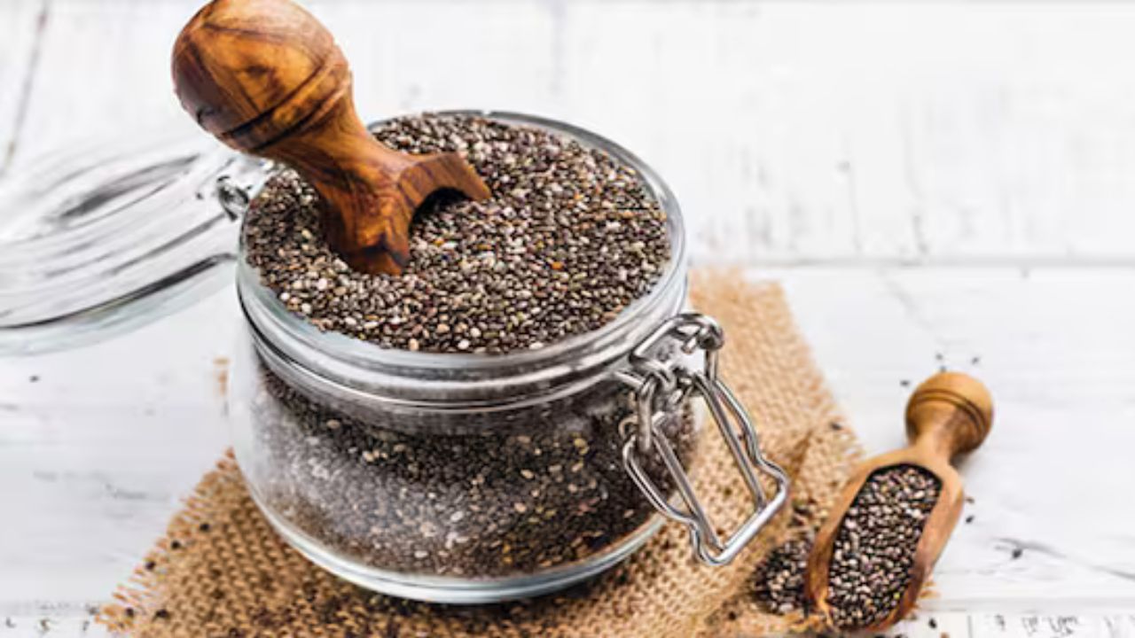 https://www.mobilemasala.com/health-wellness/Chia-Seeds-Unveiling-the-Benefits-Risks-and-Smart-Ways-to-Enjoy-Them-i413810
