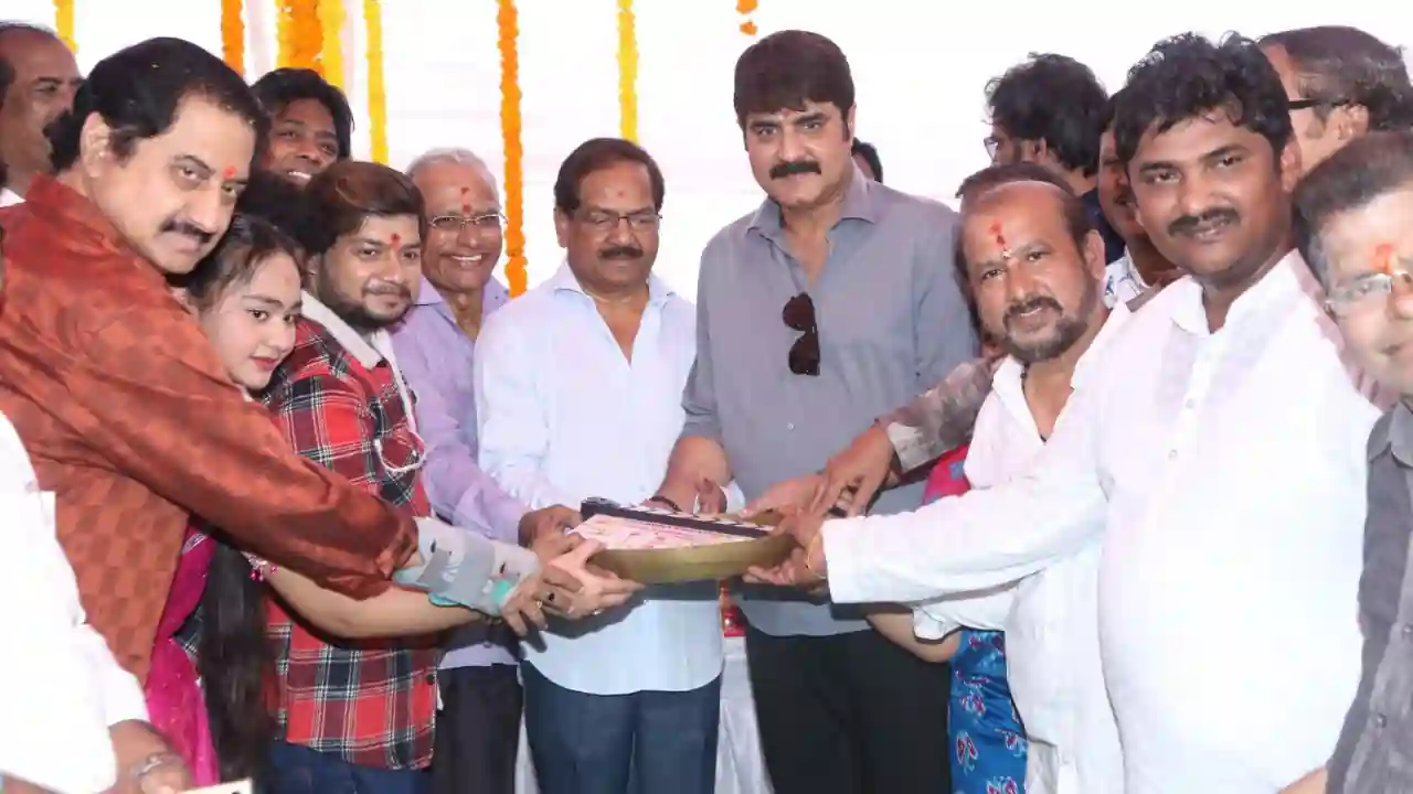 https://www.mobilemasala.com/cinema/The-movie-Do-Kamine-started-with-Arun-Maha-Siva-and-Ram-Trivikram-as-the-heroes-of-famous-director-V-Samudra-tl-i307747