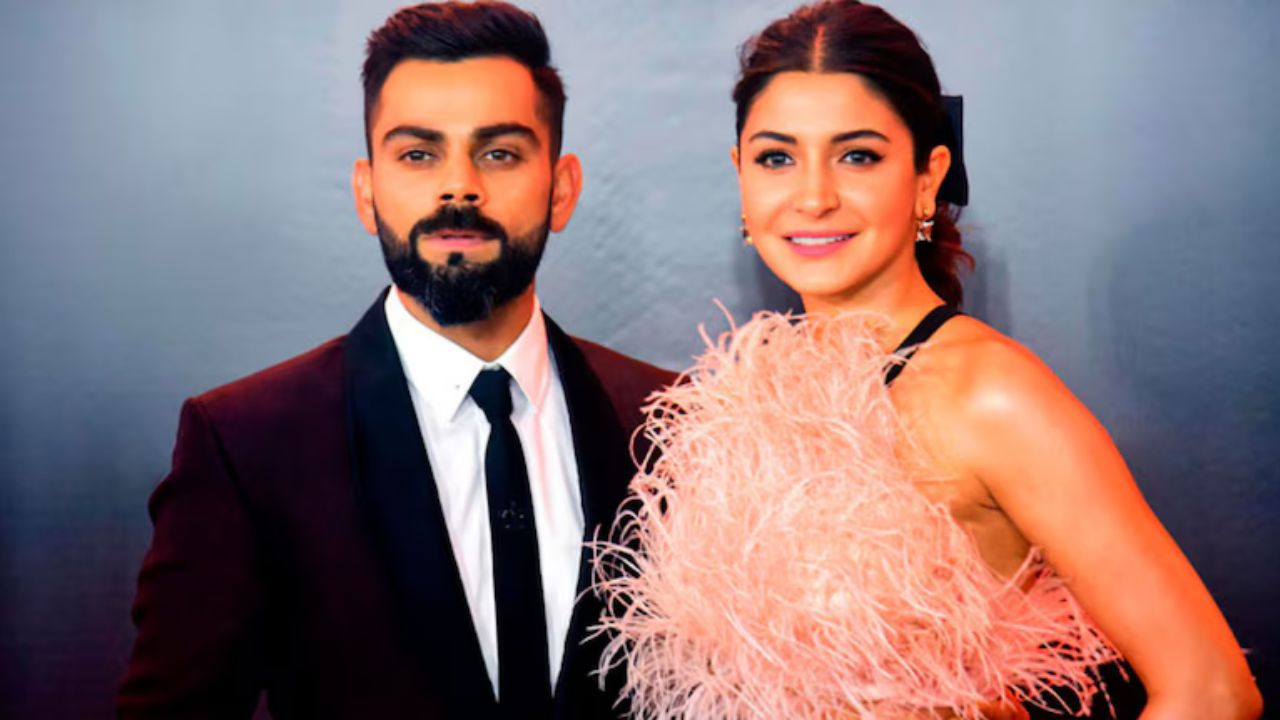https://www.mobilemasala.com/film-gossip-hi/Virat-Anushka-is-in-London-in-the-midst-of-India-England-Test-series-is-keeping-distance-from-cricket-hi-i383361
