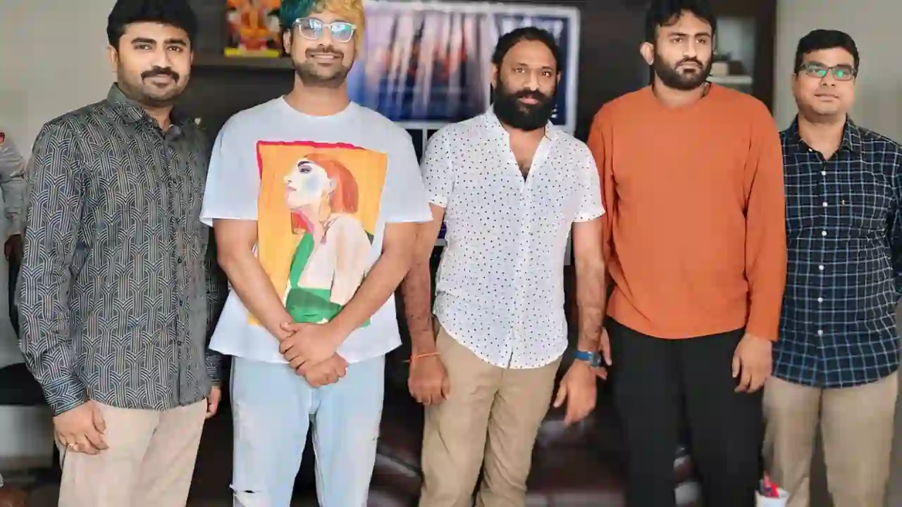 Varun Sandesh's Viraaji Trailer unveiled by Srikanth Addala