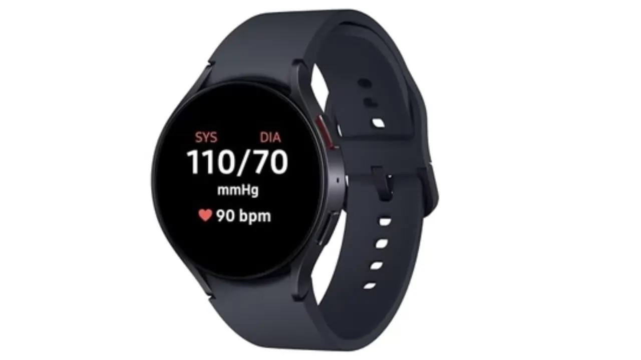 https://www.mobilemasala.com/tech-gadgets/Apple-Watch-SE-OnePlus-Watch-2-and-other-best-smartwatches-to-buy-under-30000-i294897