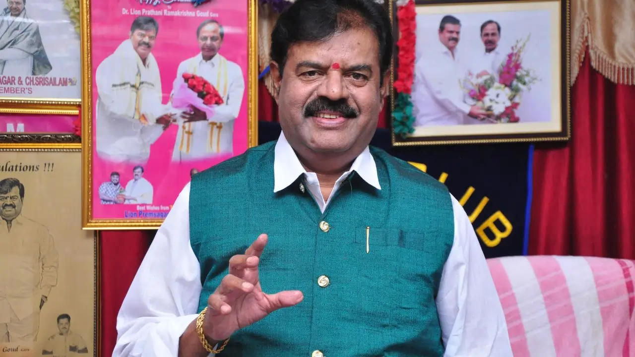 https://www.mobilemasala.com/film-gossip-tl/I-will-make-a-series-of-films-from-now-on-Director-Producer-Telangana-Film-Chamber-President-Pratani-Ramakrishna-Goud-in-a-birthday-special-interview-tl-i264315