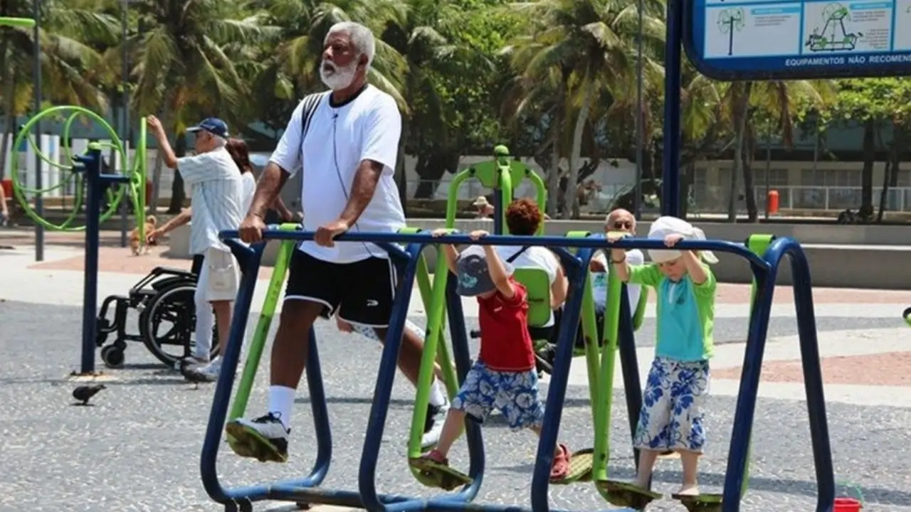 https://www.mobilemasala.com/health-hi/What-can-be-the-health-benefits-of-adult-playgrounds-you-also-know-hi-i303528