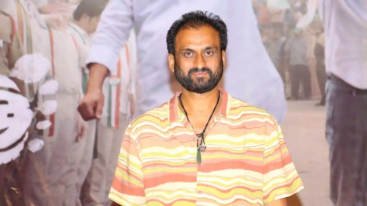 https://www.mobilemasala.com/film-gossip-tl/What-has-the-film-industry-done-for-Rayalaseema-I-want-to-build-a-mini-studio-for-the-development-of-my-area-Director-producer-Mahi-V-Raghav-tl-i214625