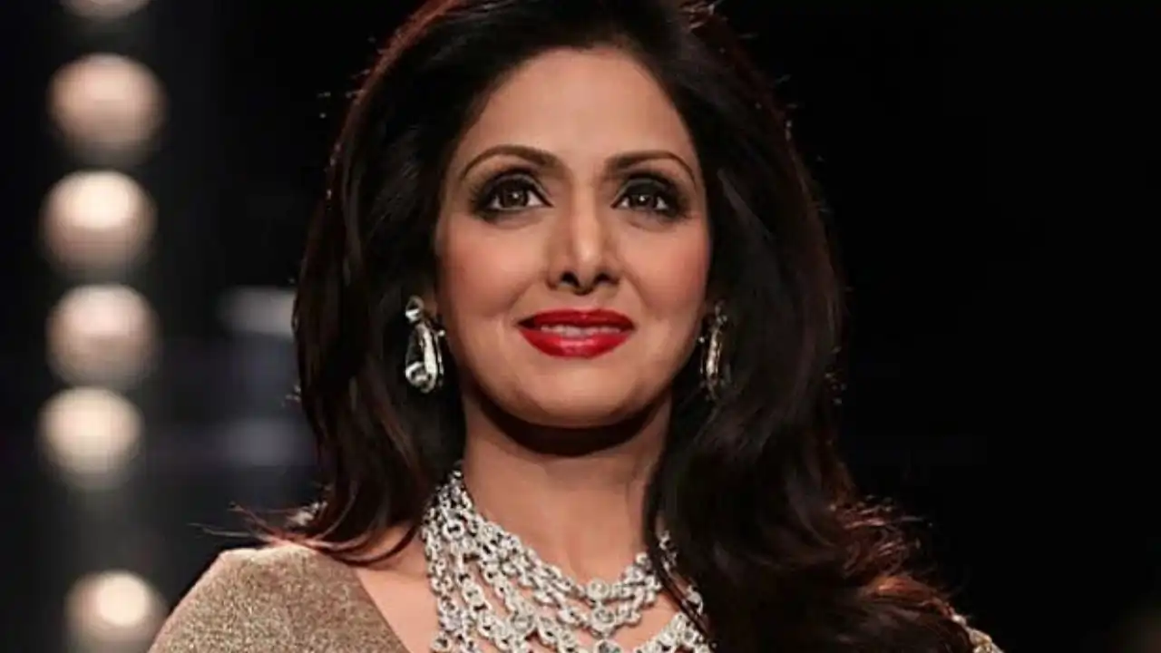 https://www.mobilemasala.com/film-gossip-tl/Fake-documents-on-the-death-of-actress-Sridevi-CBI-chargesheet-on-YouTuber-tl-i212611
