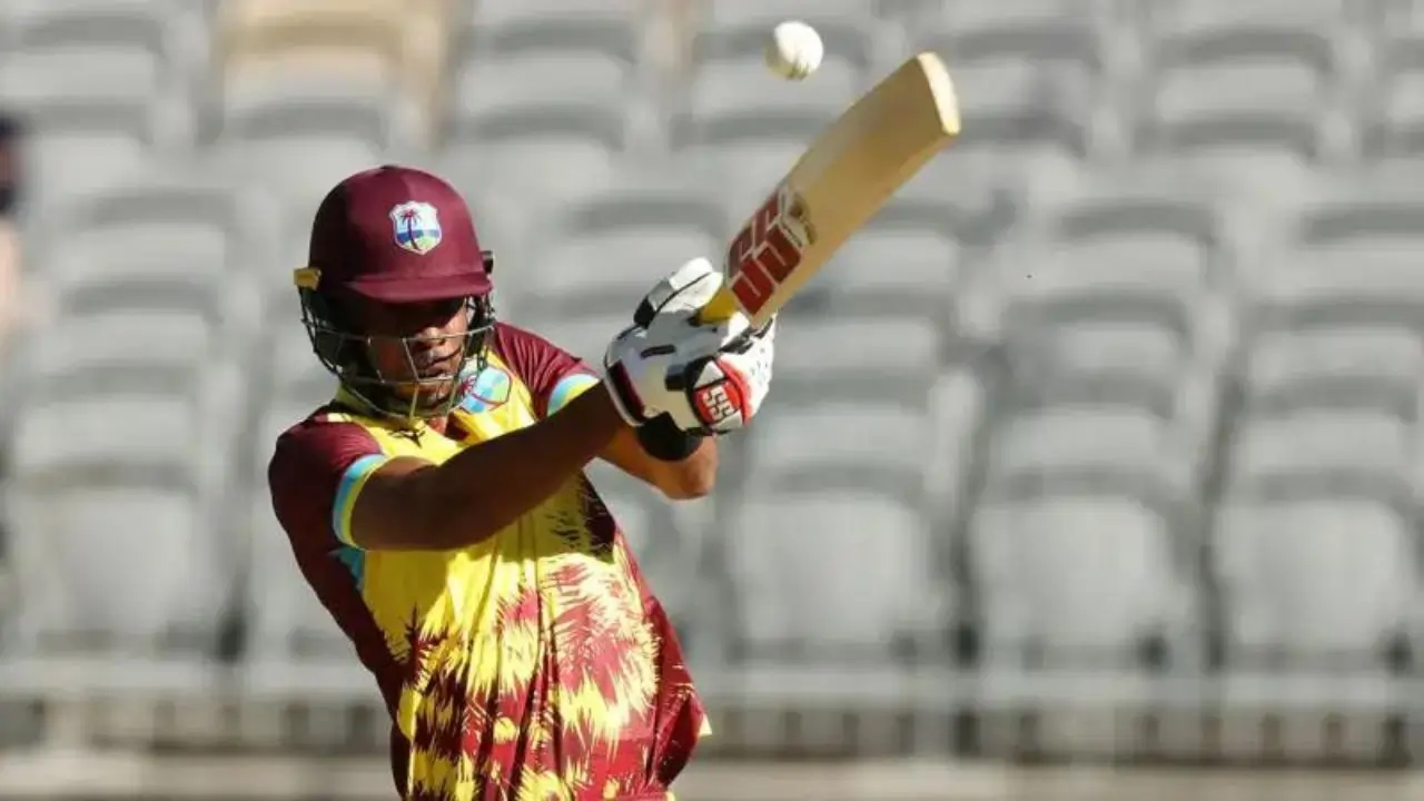https://www.mobilemasala.com/sports/West-Indies-vs-South-Africa-Live-Score-South-Africa-score-after-18-overs-is-1717-i266869