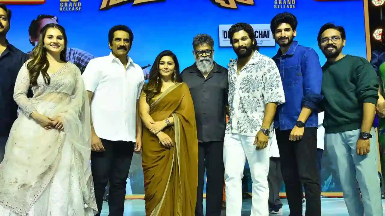 https://www.mobilemasala.com/cinema/Rao-Ramesh-is-a-wonderful-artist-Icon-star-Allu-Arjun-at-the-pre-release-event-of-Maruti-Nagar-Subramaniam-tl-i292387