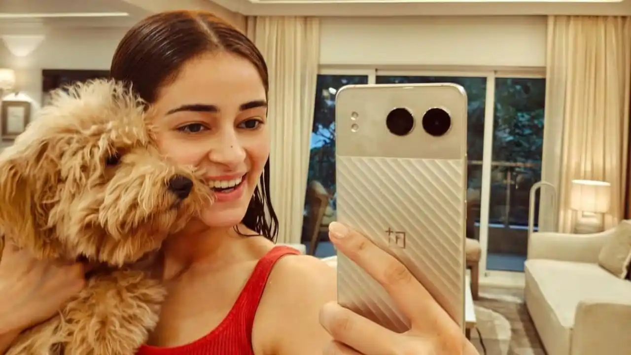 https://www.mobilemasala.com/film-gossip-tl/This-is-a-dark-time-for-women-Ananya-Pandey-wants-to-change-the-laws-tl-i296301