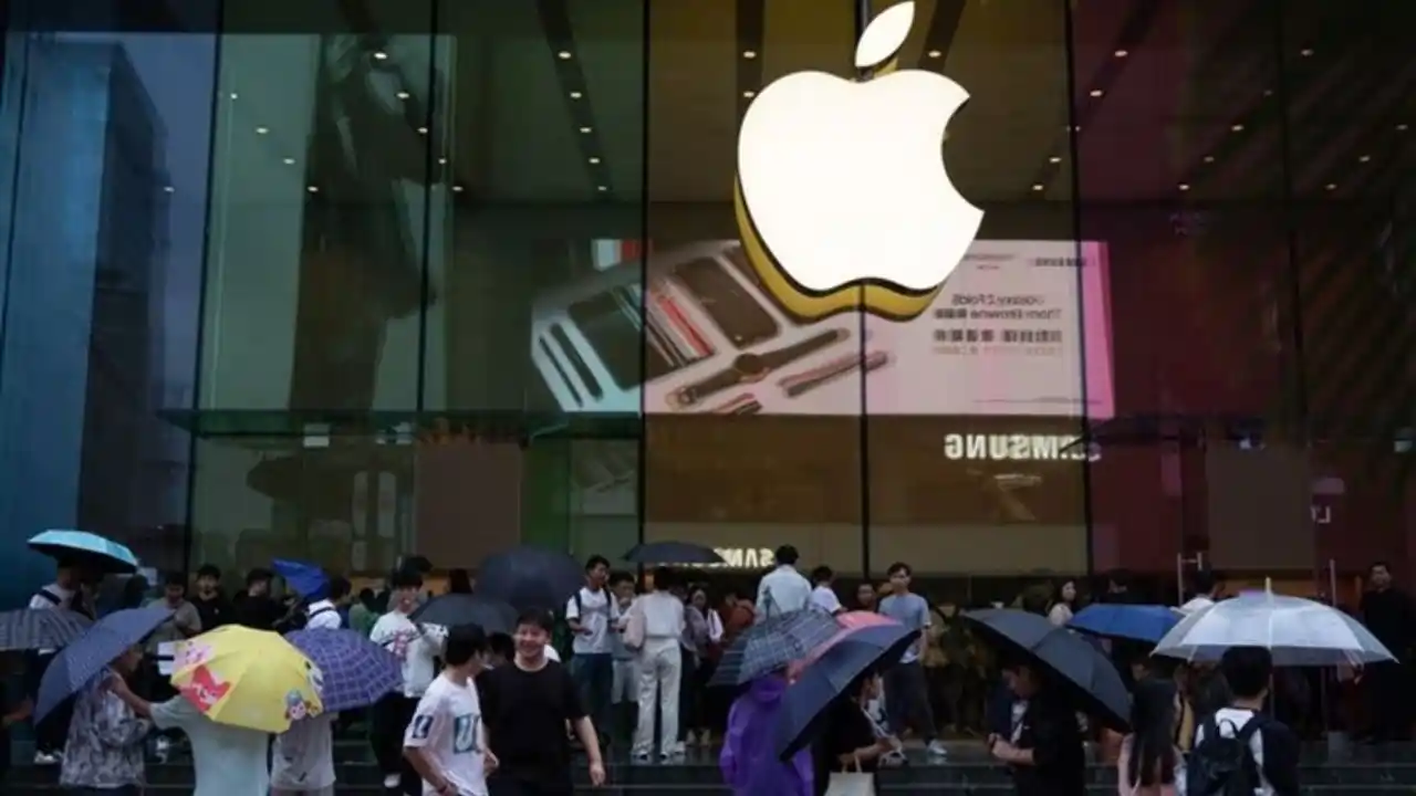 ऐप्पल ने चीन में अपने ऐप स्टोर से मेटा प्लेटफ़ॉर्म के व्हाट्सएप और थ्रेड्स को हटाया, आप भी जानें