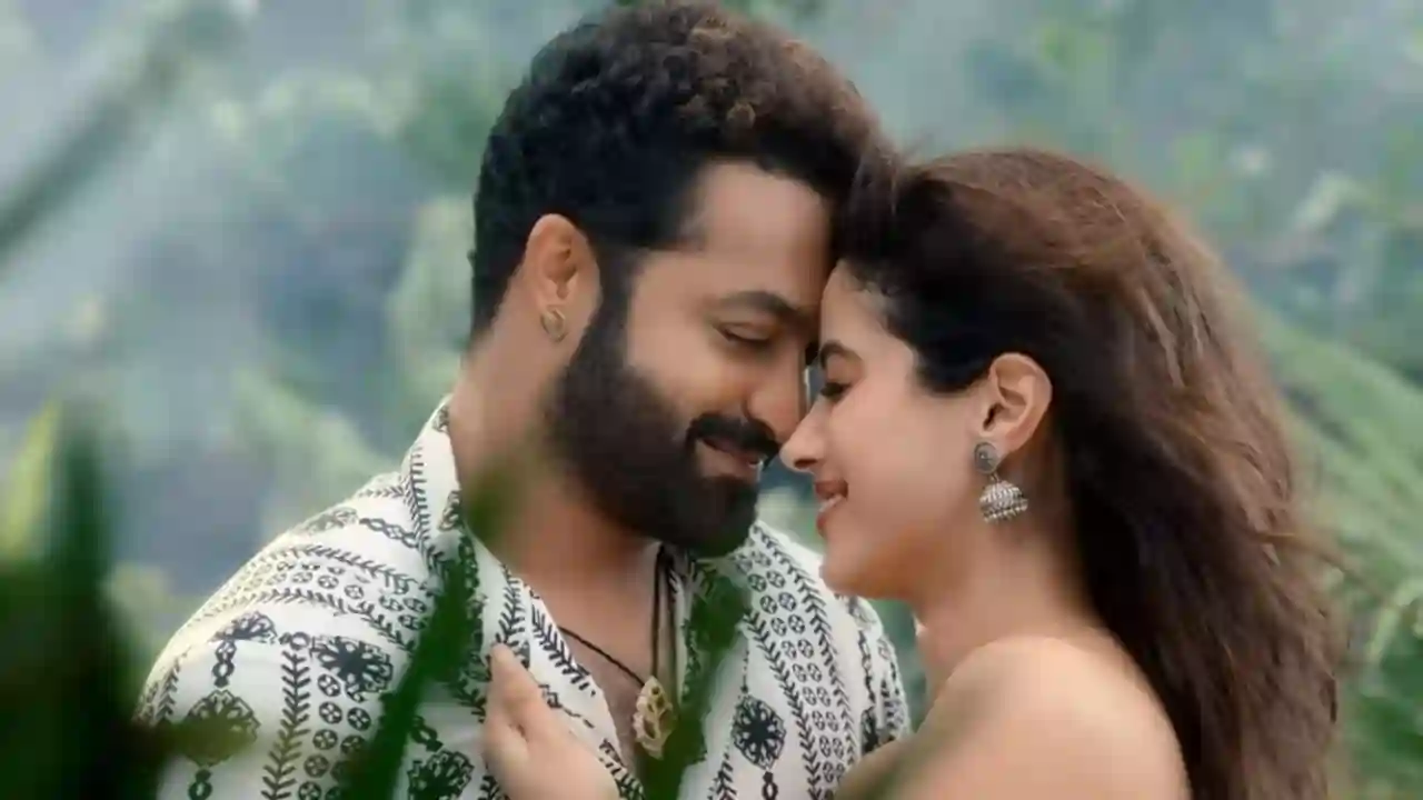 https://www.mobilemasala.com/film-gossip-tl/One-hundred-million-viewers-for-the-song-Chuttamalle-in-Devara-tl-i296346