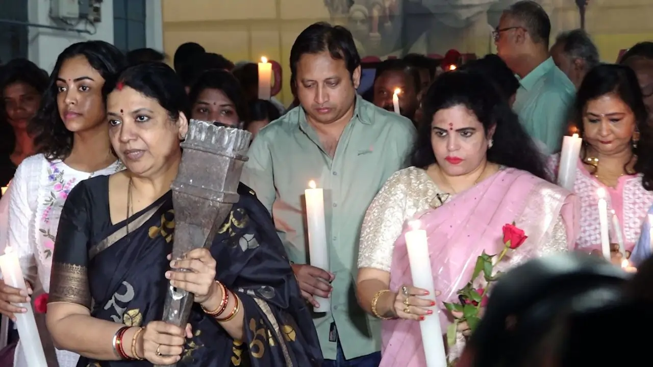 https://www.mobilemasala.com/film-gossip-tl/Telugu-film-celebrities-expressed-their-solidarity-with-the-victims-family-over-the-Kolkata-doctors-murder-tl-i294556