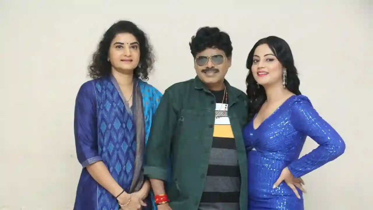 https://www.mobilemasala.com/cinema/Hero-Krishnasai-Movie-Jewel-Thief-Teaser-Audio-Launch-tl-i284059