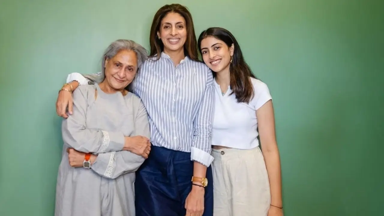 https://www.mobilemasala.com/film-gossip/Navya-Naveli-Nanda-says-she-became-entrepreneur-at-21-due-to-her-privileged-background-I-have-more-than-I-deserve-i251340