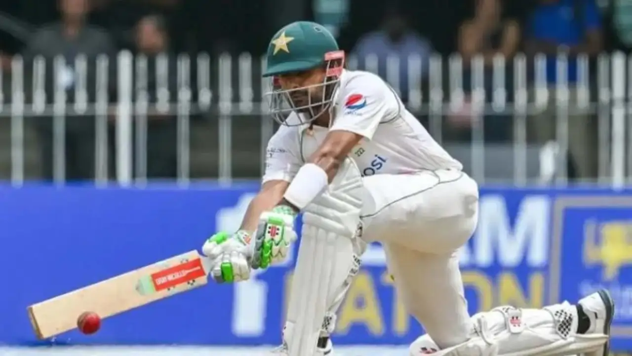 https://www.mobilemasala.com/khel/Former-Pakistan-selector-opens-up-on-dealing-with-stubborn-Babar-Azam-hi-i295742