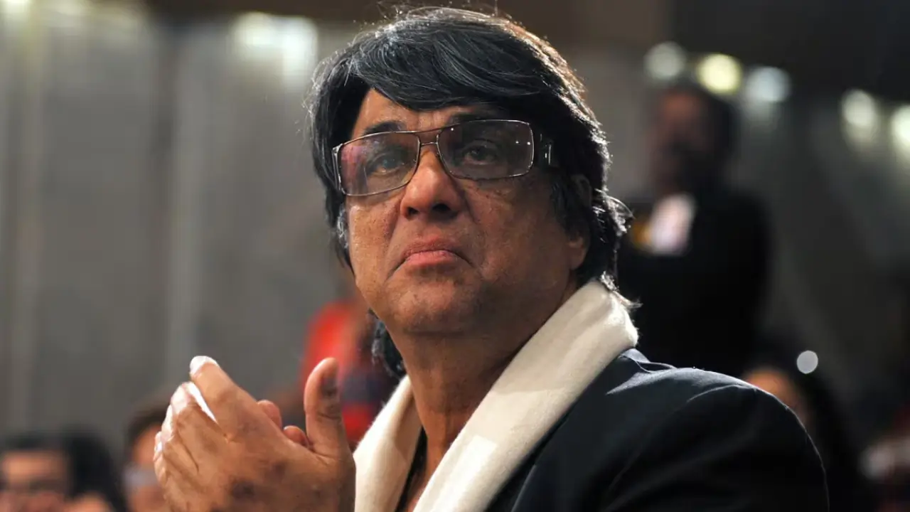 https://www.mobilemasala.com/film-gossip/Why-Mukesh-Khanna-does-not-want-Ranveer-Singh-to-play-the-role-of-Shaktimaan-i224836