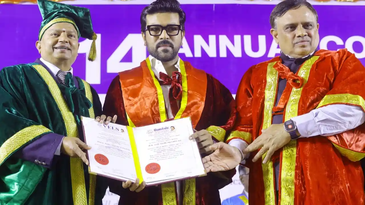 https://www.mobilemasala.com/film-gossip-tl/Global-star-Ram-Charan-has-been-awarded-a-doctorate-by-the-prestigious-Wales-University-in-Chennai-tl-i253932