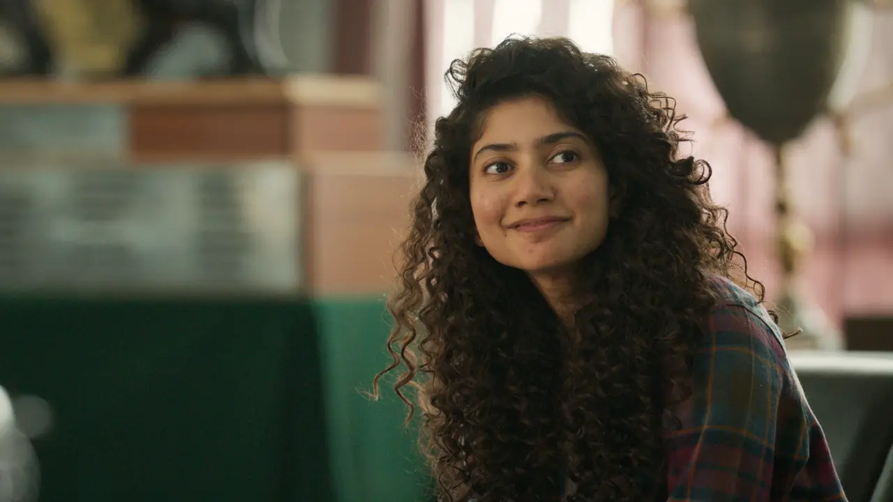 Introducing Sai Pallavi As Indhu Rebecca Varghese From Sivakarthikeyan, Rajkumar Periasamy, RKFI & Sony Pictures International Productions Amaran