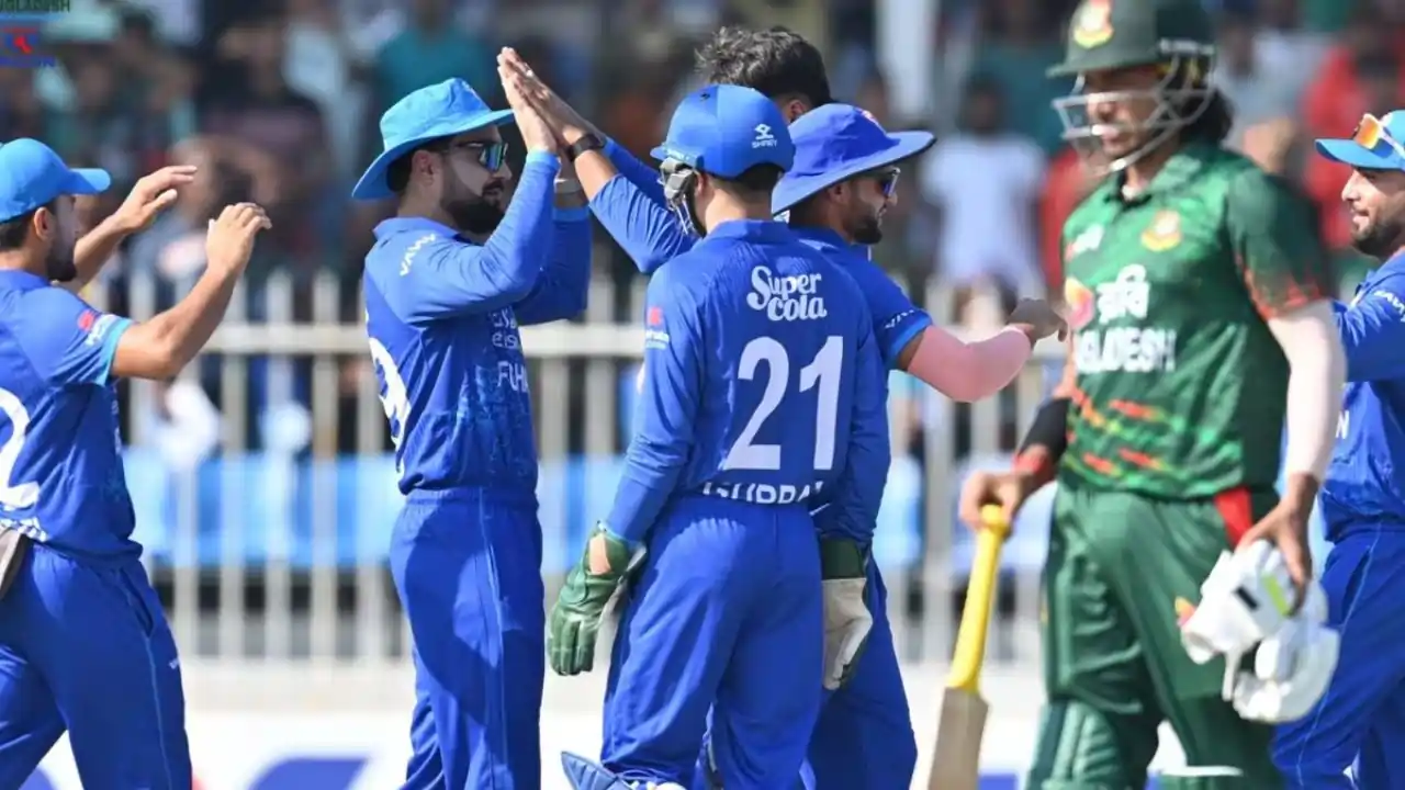 https://www.mobilemasala.com/sports/Afghanistan-vs-Bangladesh-Live-Score-Bangladesh-score-after-50-overs-is-2448-i316441