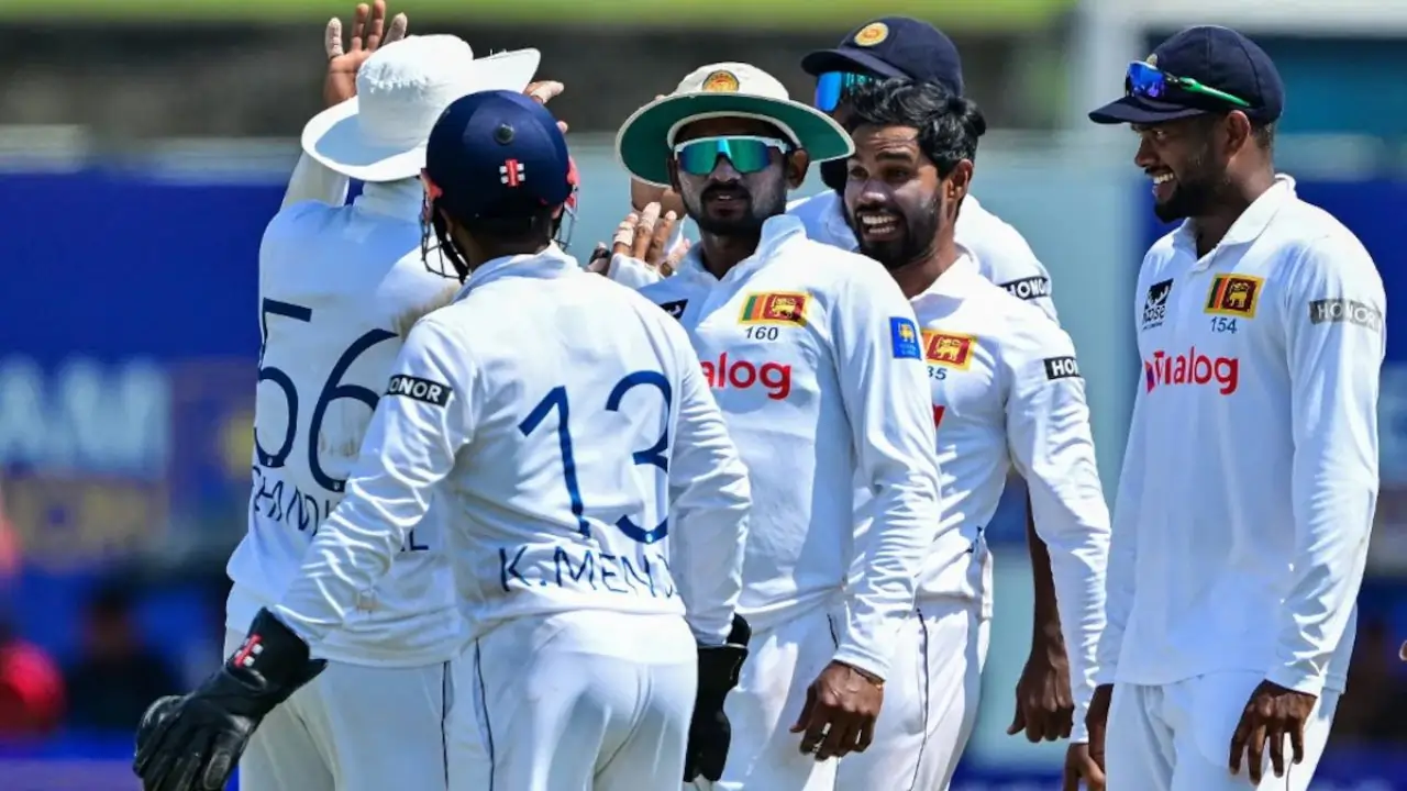 https://www.mobilemasala.com/sports/Sri-Lanka-vs-New-Zealand-Highlights-New-Zealand-beat-Sri-Lanka-by-5-runs-i316199