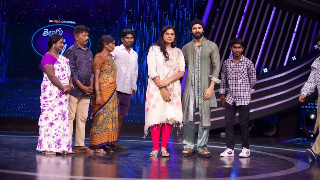 Vijay Deverakonda's compassionate aid to Transgender community spotlighted on Telugu Indian Idol Season 3